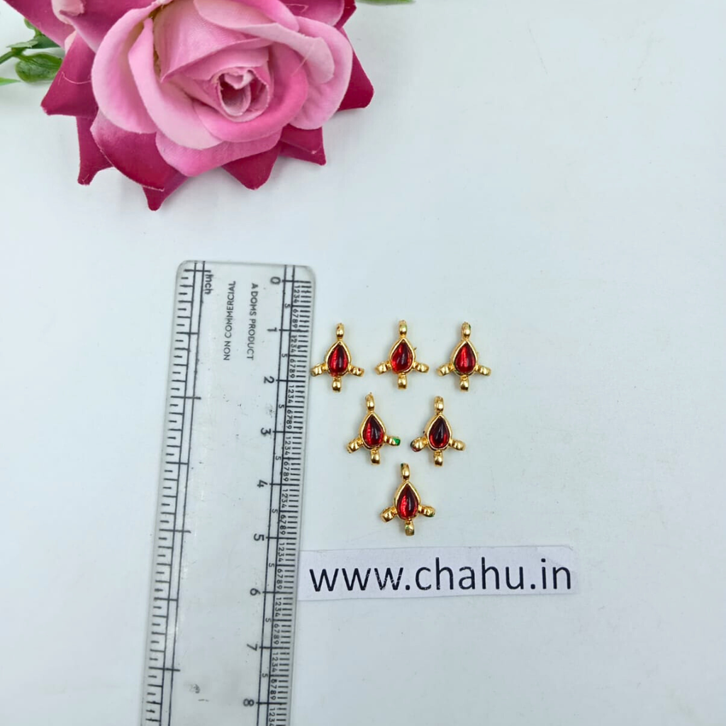 Maroon Makii Kundan - 10 Pieces