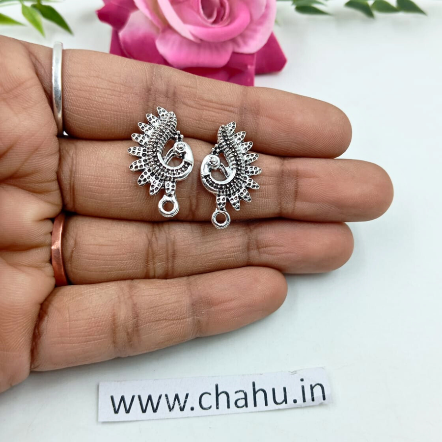 Peacock Silver Studs - 10 pairs