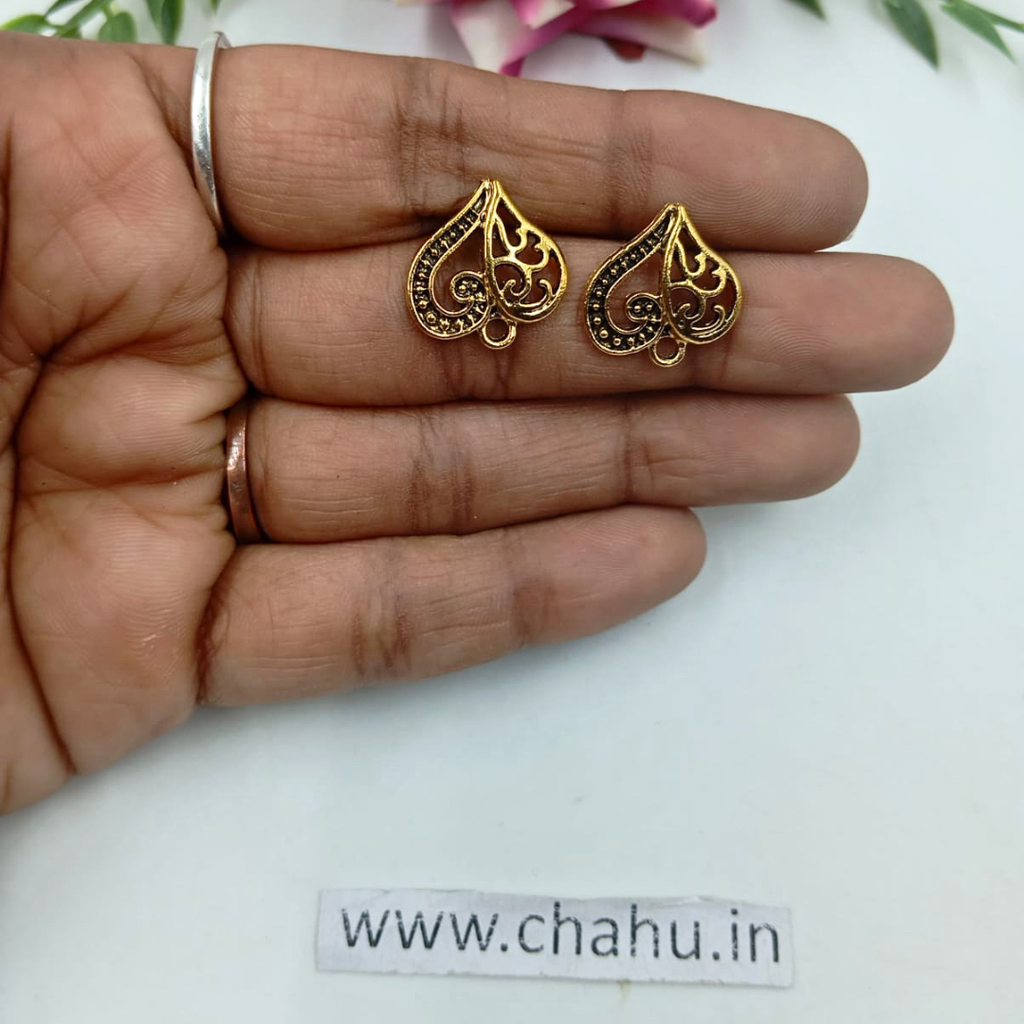 Heart Shape Antique Studs - 100 Gram