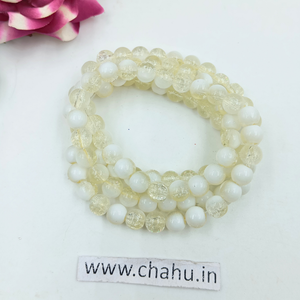 8 mm Off White & White Trans Crackle Bead