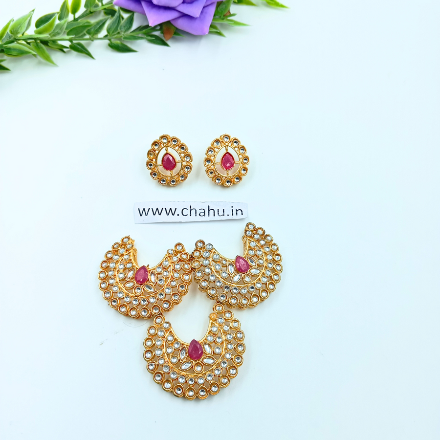 pendent with earrings