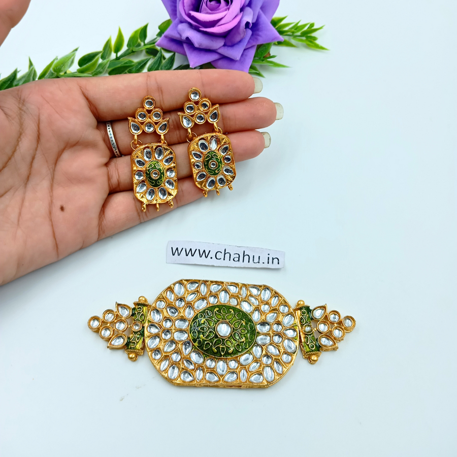pendent with earrings