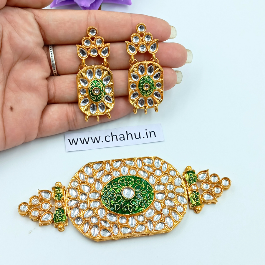pendent with earrings