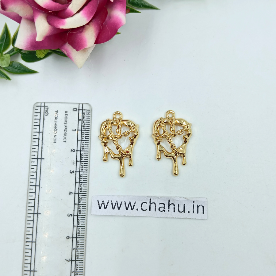 Golden White Heart Chain Charms - 5 Pieces