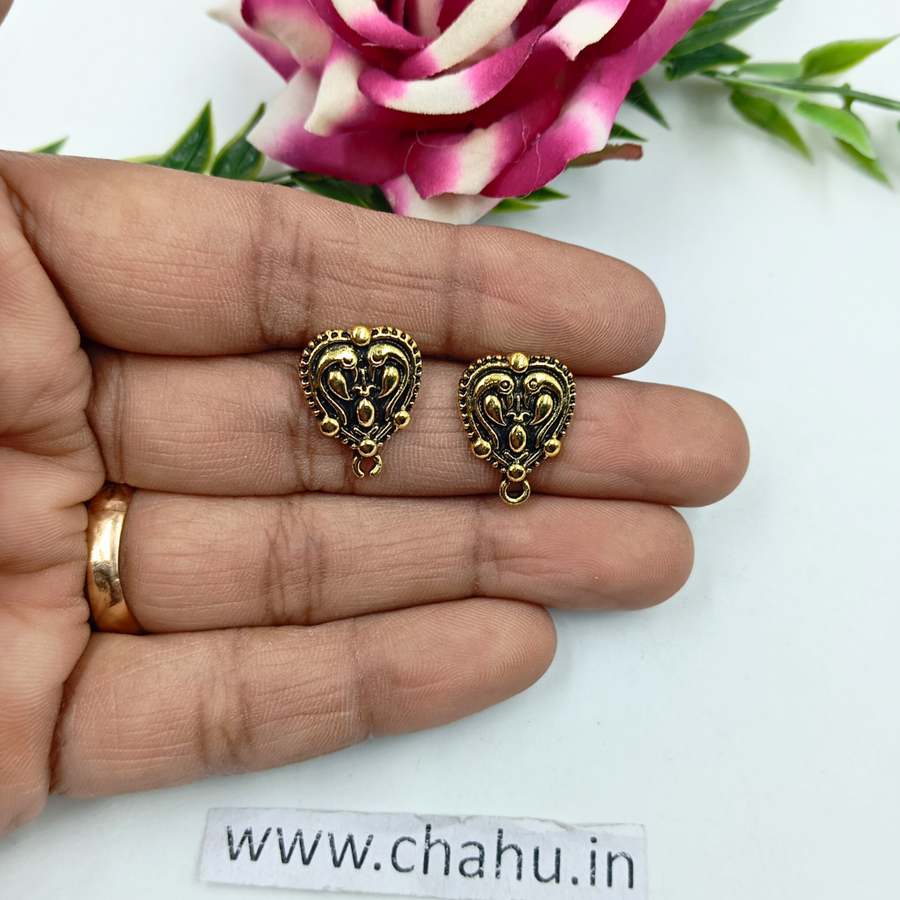 Leaf Shape Antique Studs - 100 Gram